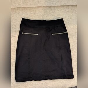 Lululemon Black Women's Skirt